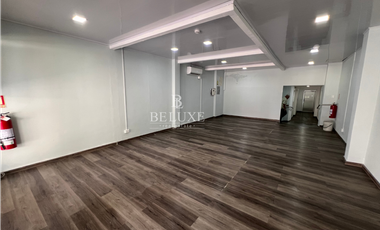 ALQUILER DE LOCAL LISTO PARA OCUPAR EN EL CARMEN (13)