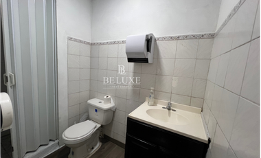 ALQUILER DE LOCAL LISTO PARA OCUPAR EN EL CARMEN (13)