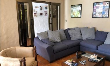 SAN CARLOS / PUNTA BARCO / 3080 M / 8 HABITACION / 4 PARKING / PISCINA