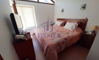 Arriendo Casa 4 Dormitorios Condominio Seguro