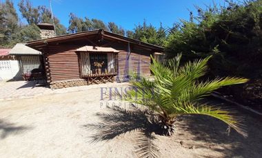 Arriendo Casa 4 Dormitorios Condominio Seguro