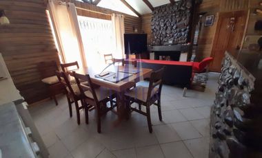 Arriendo Casa 4 Dormitorios Condominio Seguro