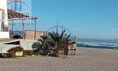 Arriendo Casa 4 Dormitorios Condominio Seguro