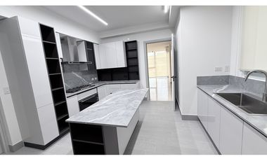 The Ivy Alquiler 186 m2