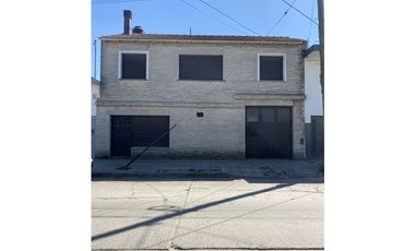 CASA + DEPÓSITO - ESTADO DE ISRAEL Y SAN MARTIN