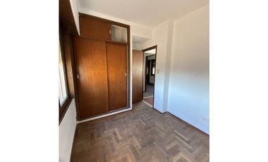 CASA + DEPÓSITO - ESTADO DE ISRAEL Y SAN MARTIN