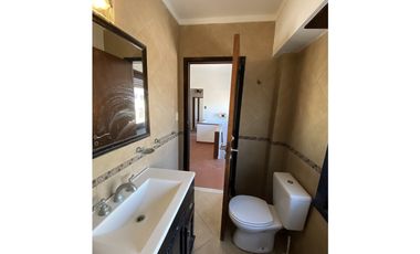 CASA + DEPÓSITO - ESTADO DE ISRAEL Y SAN MARTIN