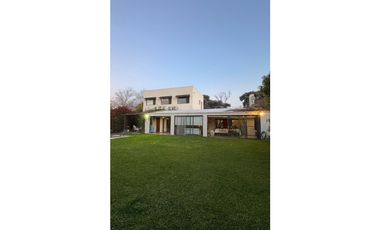 ALQUILER CASA EN BARRIO LA CONCEPCION