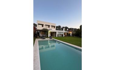 ALQUILER CASA EN BARRIO LA CONCEPCION