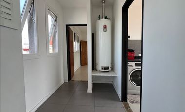 VENTA CASA 6 AMB C/ COCHERA. PUMACAHUA 1000, PARQUE CHACABUCO, CABA