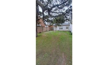 VENTA/ CASA  2 AMBIENTES  CON PARQUE/ MAR DEL PLATA