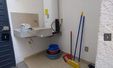 MODERNA CASA ,FRACCIONAMIENTO CON VIGILANCIA EN JIUTEPEC.,4 RECÁMARAS, 4 1/2 BAÑOS