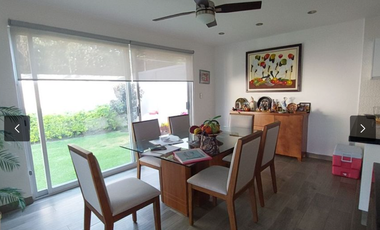 MODERNA CASA ,FRACCIONAMIENTO CON VIGILANCIA EN JIUTEPEC.,4 RECÁMARAS, 4 1/2 BAÑOS