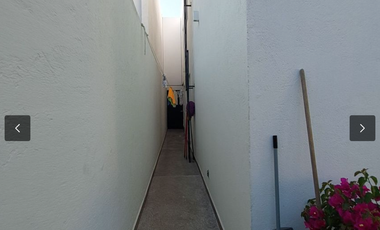 MODERNA CASA ,FRACCIONAMIENTO CON VIGILANCIA EN JIUTEPEC.,4 RECÁMARAS, 4 1/2 BAÑOS