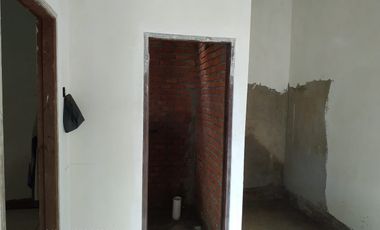 Rumah murah dgn fasilitas umum kolam renang.