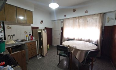 PH en Alquiler en Villa Primera