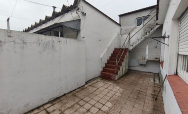 PH en Alquiler en Villa Primera