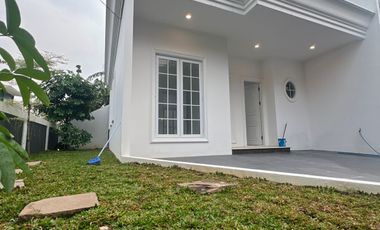 Rumah baru di komplek nyaman dan tidak banjir akses toll Jatiwaringin