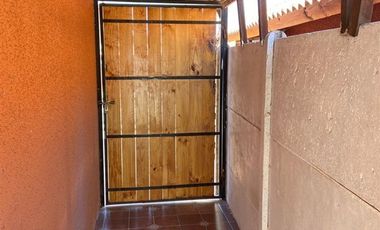 Casa en Venta en CONDOMINIO CERRADO