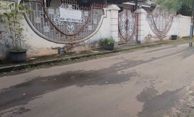 Dijual Rumah Hitung Tanah di Perumanan Arcadia Daan Mogot, Tangerang