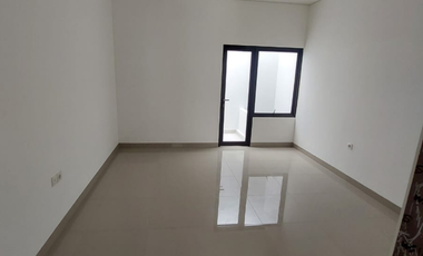 Disewakan Rumah Brand New di Green Park View