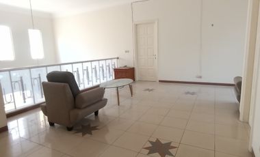 Sewa Rumah 2lantai, onegate sistem, lokasi dekat banyak fasum