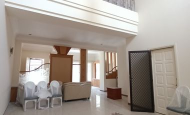 Sewa Rumah 2lantai, onegate sistem, lokasi dekat banyak fasum