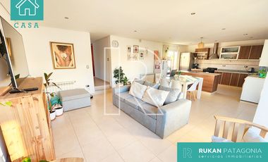 #AlquilerRUKAN | Casa 2 Habitaciones (140 m2) | Barrio 13 DE DICIEMBRE|Av. HOLANDA | Caleta Olivia.-