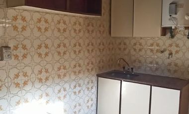 VENTA P.H. 3 AMBIENTES AL FRENTE. APTO CREDITO, LANUS  O.