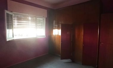 VENTA P.H. 3 AMBIENTES AL FRENTE. APTO CREDITO, LANUS  O.