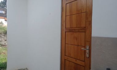 Rumah datar murah pinggir jalan desa