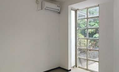 Sewa rumah citraland golf avenue semi furnish surabaya