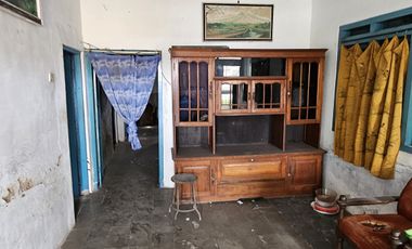 Dijual Rumah Murah Hitung Tanah di Tegalsari Dekat Java Mall