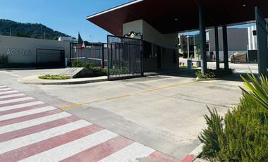 Terreno En Venta En Los Robles Residencial