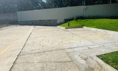 Terreno En Venta En Los Robles Residencial