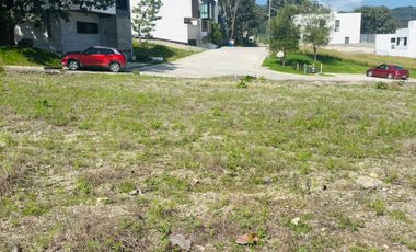 Terreno En Venta En Los Robles Residencial