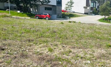 Terreno En Venta En Los Robles Residencial