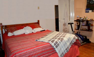 CASA EN VENTA / 3 DORM-2BAÑOS / PRECIOSO JARDÍN