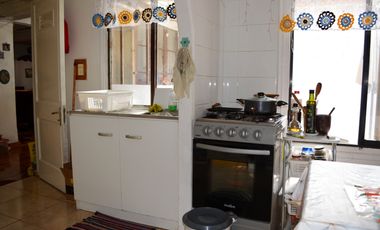 CASA EN VENTA / 3 DORM-2BAÑOS / PRECIOSO JARDÍN