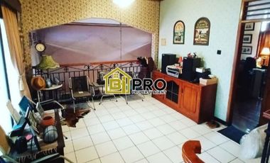 Dijual cepat rumah di mampang jaksel, lokasi strategis