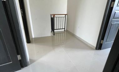 Rumah Siap Huni Dua Lantai Di Pamulang