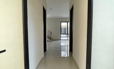 Rumah Siap Huni Dua Lantai Di Pamulang