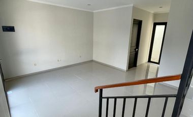 Rumah Siap Huni Dua Lantai Di Pamulang