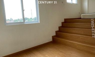 Dijual Brandnew Flathouse Semi Furnished Di BSD