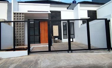 Ready Stock! Hanya 2 KM Dari Stasiun KRL! KPR Modal Berjas Aja!