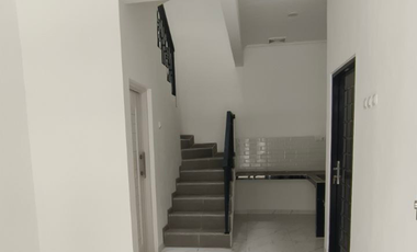 READY STOCK! 1 Unit Terakhir, Diapit 3 Pintu Tol, Nempel Jalan Raya!