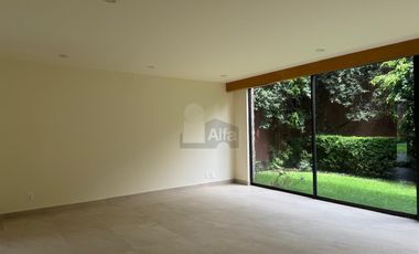 renta casa en condominio remodelada en lomas del sol