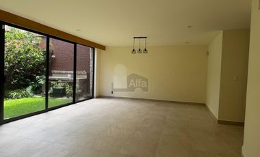 renta casa en condominio remodelada en lomas del sol