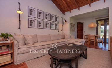 Casa estilo chileno con gran terreno y quincho en Calera de Tango