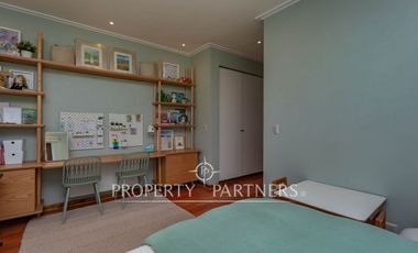 Casa estilo chileno con gran terreno y quincho en Calera de Tango